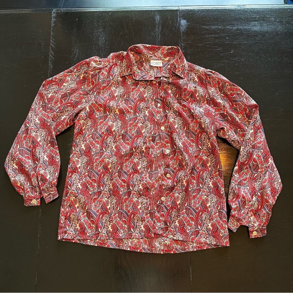 Vintage Retro Koret Paisley Red and White Medium Button Down Dressy